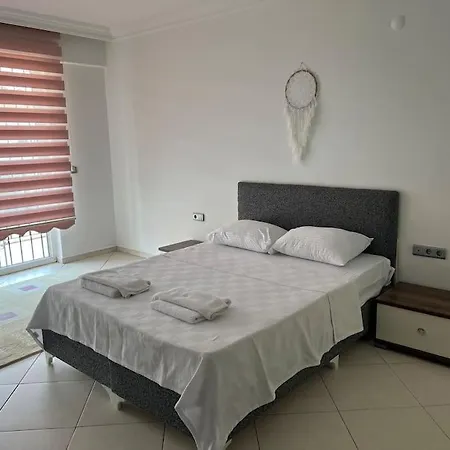 Melissa Вилла *