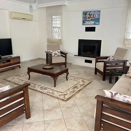 Melissa Вилла *